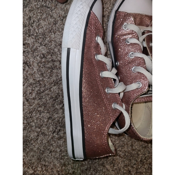 Pink metallic Converse - Picture 3 of 3